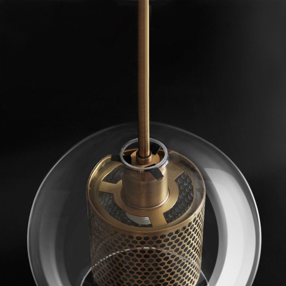 Chiswick Glass Pendant Light – Glass detail 10