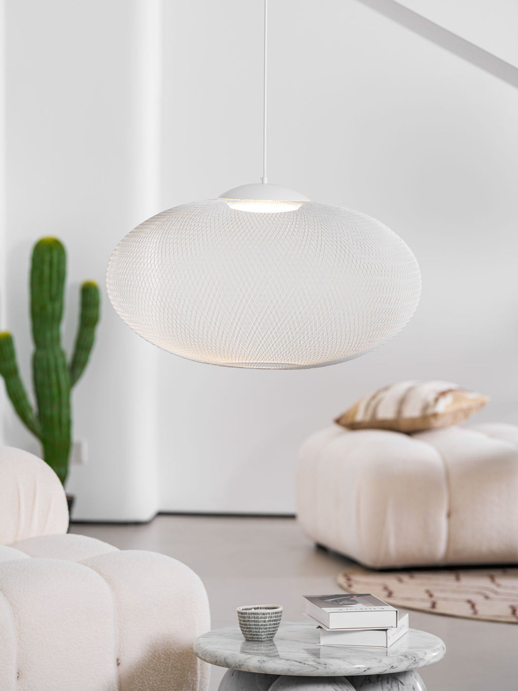 Metallic Meshwork Glass Pendant Lamp – Glass detail 4