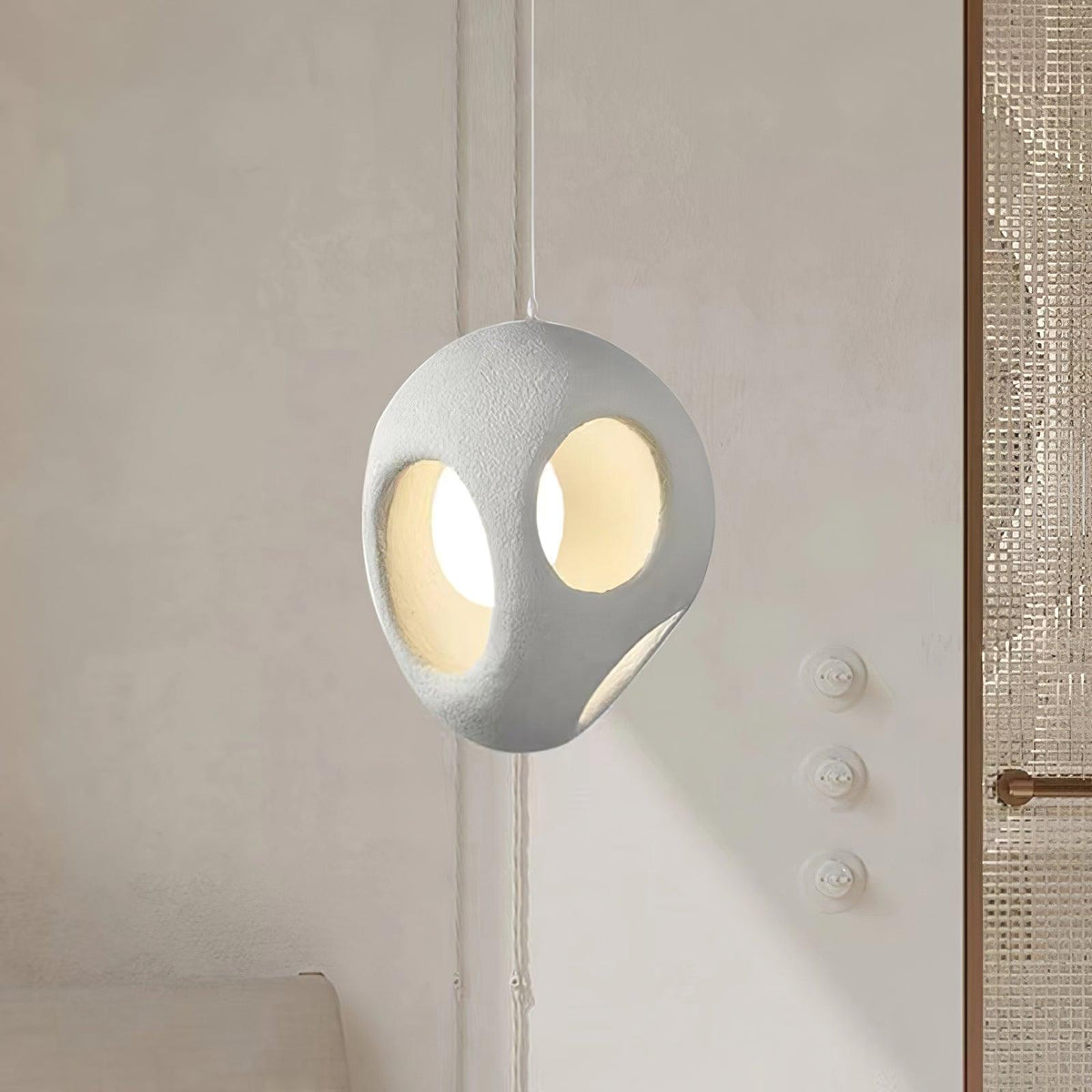 Polystyrene Pendant Light – detail 2
