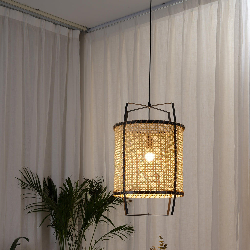 Rattan Cane Pendant Light – Rattan detail 9