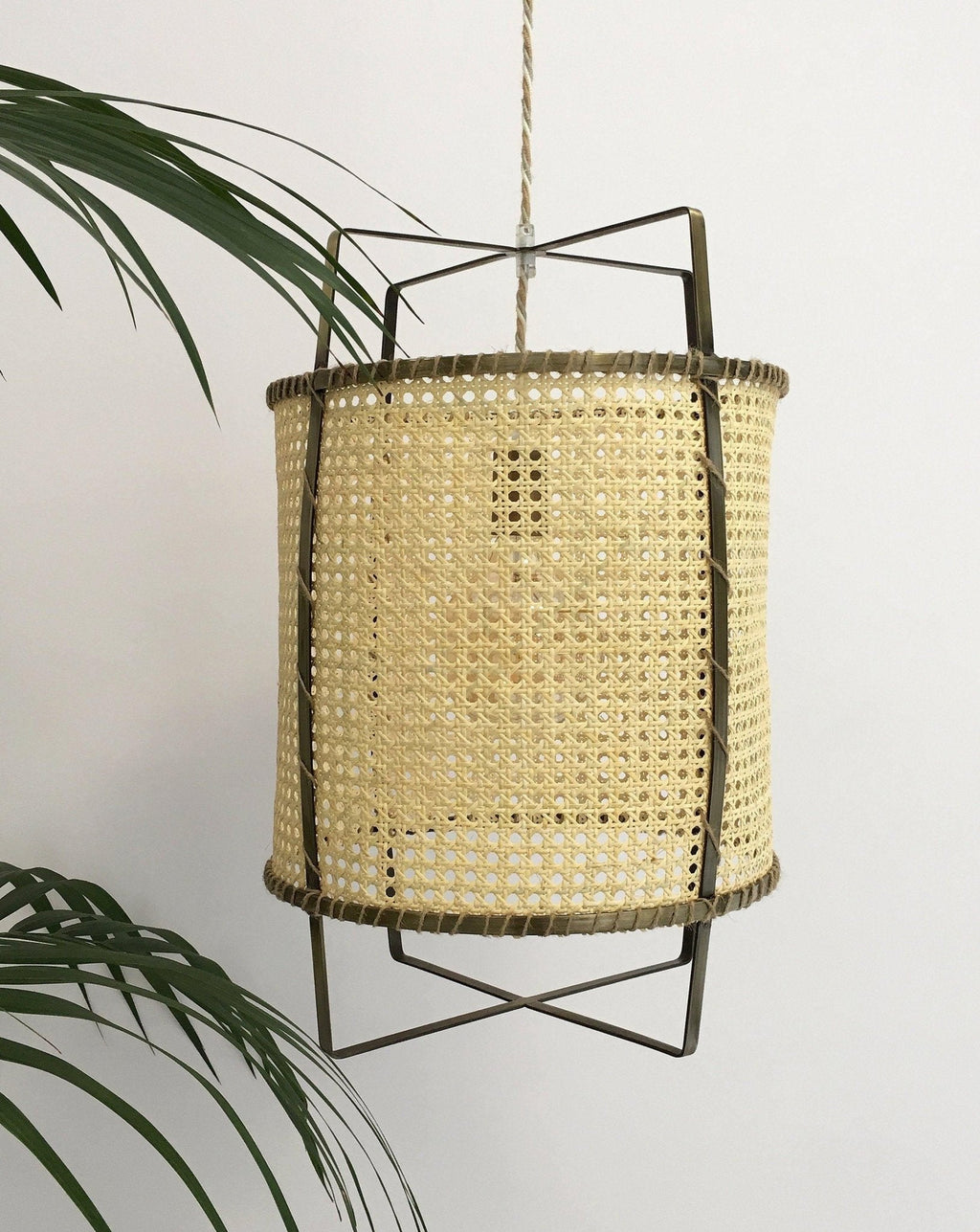 Rattan Cane Pendant Light – Rattan detail 8