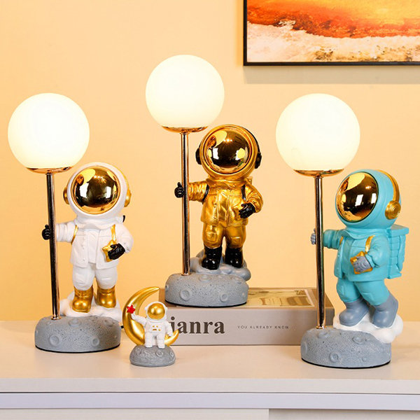 Astronaut Table Lamp - Cosmic Illumination - Space-Themed Decor